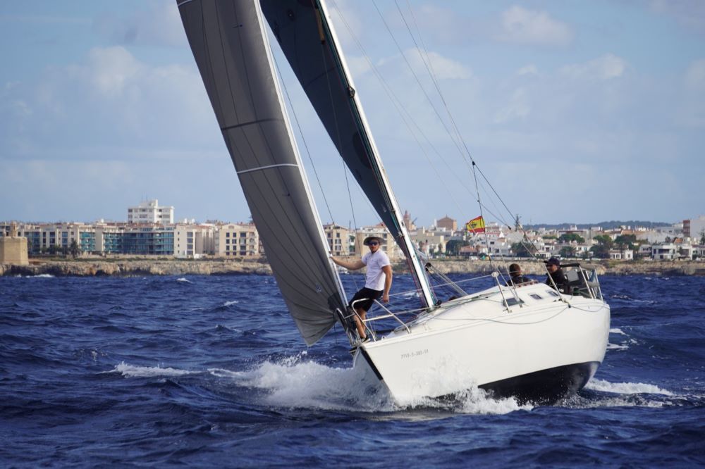 Bitxet, Bon Vent y Llinyera dominan la tercera prueba de la Lliga de Creuers