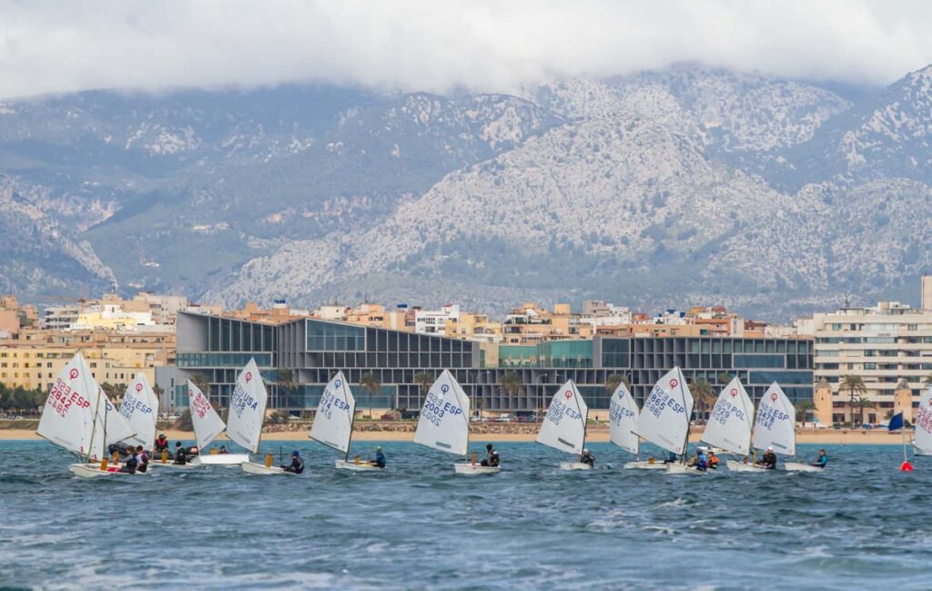 El Trofeo Pro-Rigging regresa con una participación de 280 regatistas