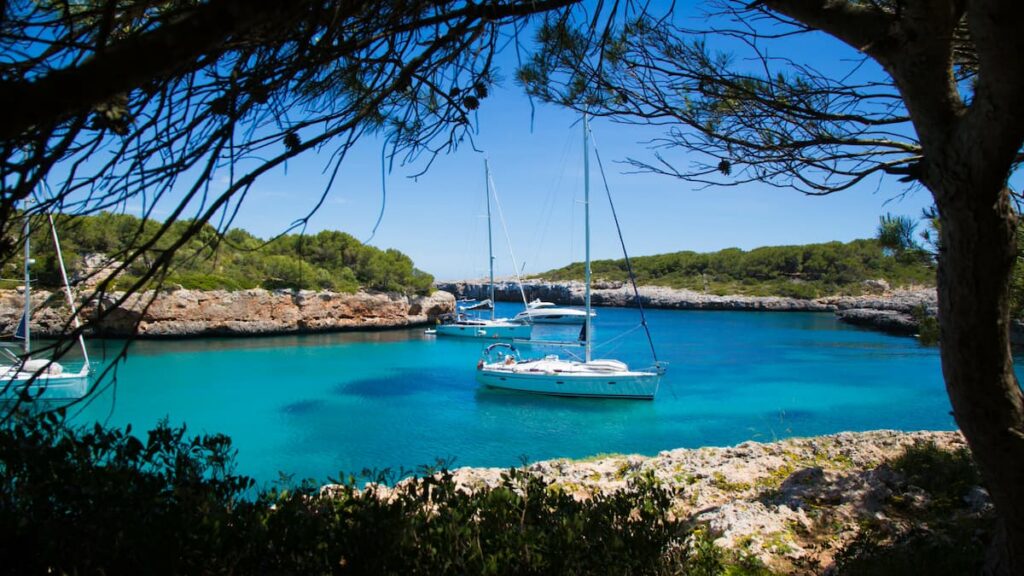 El Gobierno central recurrirá el decreto balear de chárter por invadir sus competencias