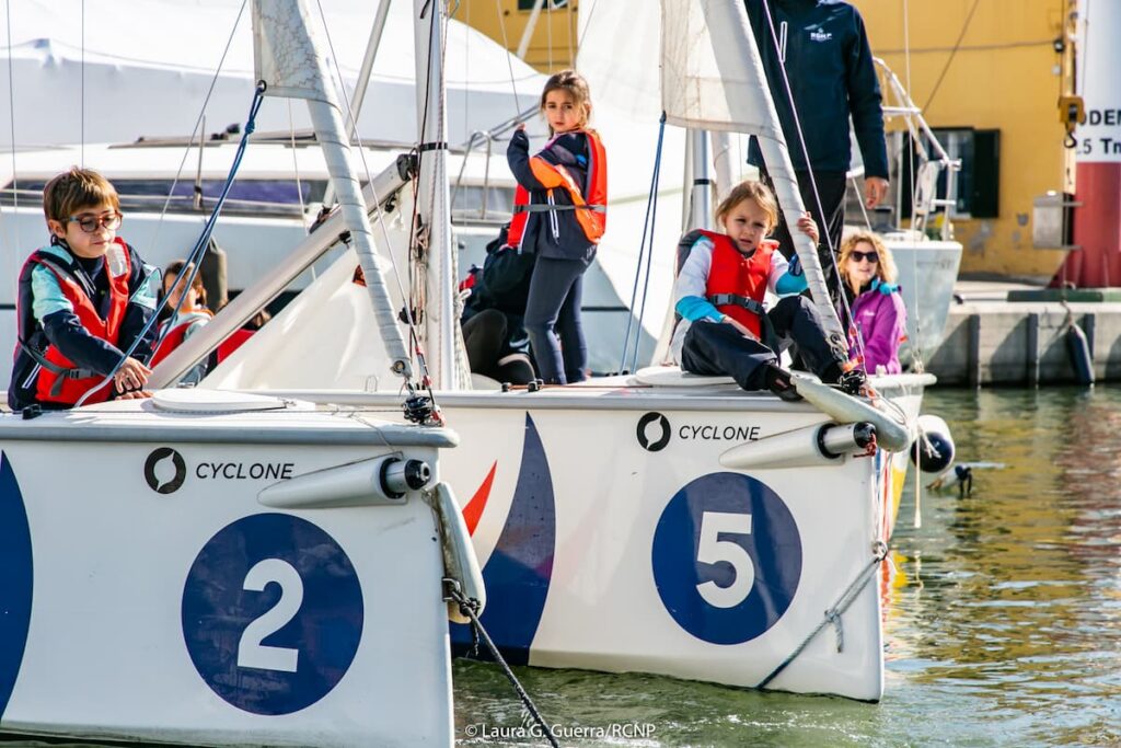 Haced lobby si queréis sobrevivir