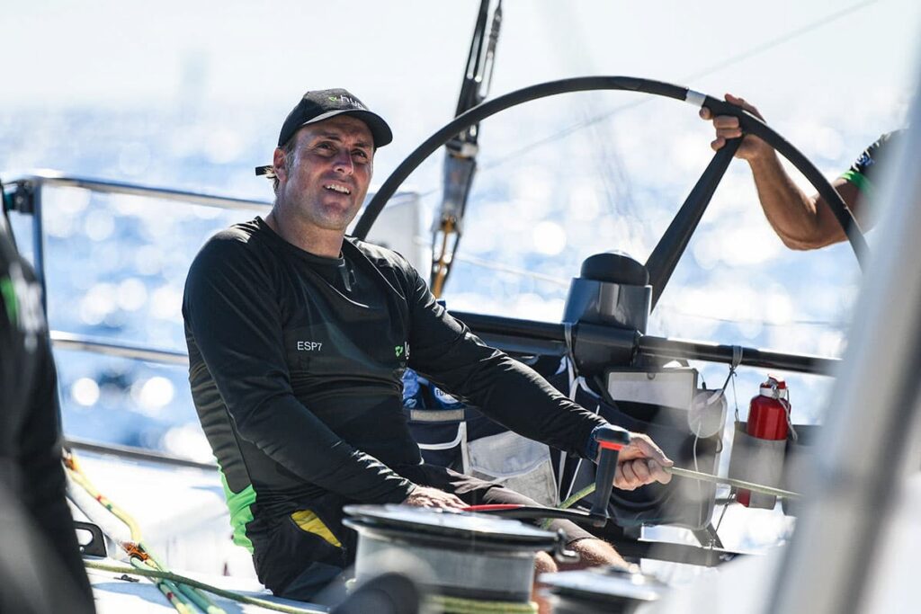 Cómo navegar mejor en regata de la mano del regatista Diego Fructuoso