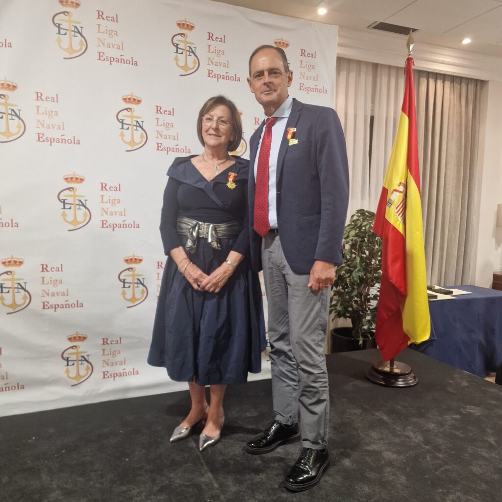 La Real Liga Naval Española otorga sus galardones en su cena de gala