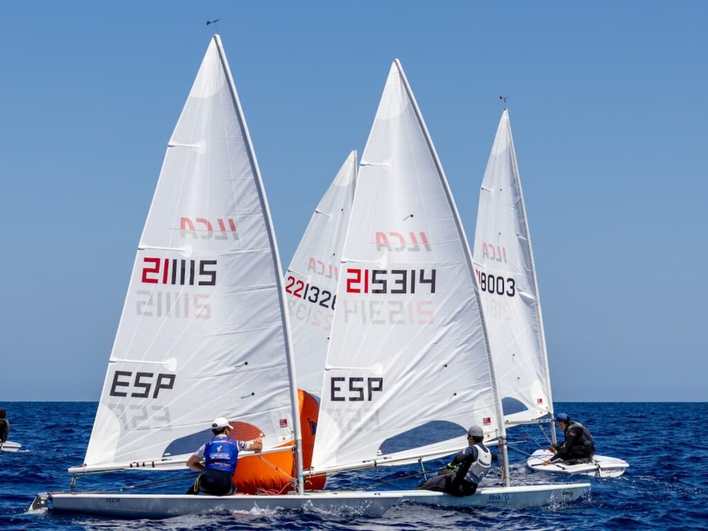 Marc O’Connor resiste al frente del Campeonato de España de ILCA 7 tras la tercera jornada