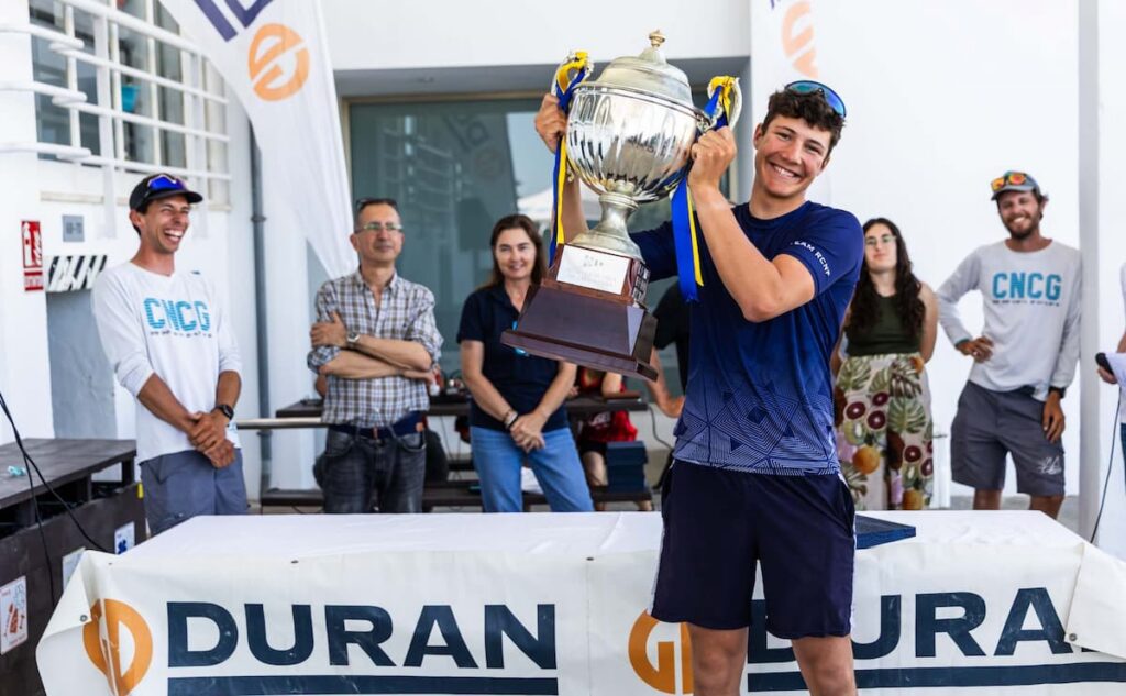 Tim Lubat impone su ley en la Setmana de Cala Gamba