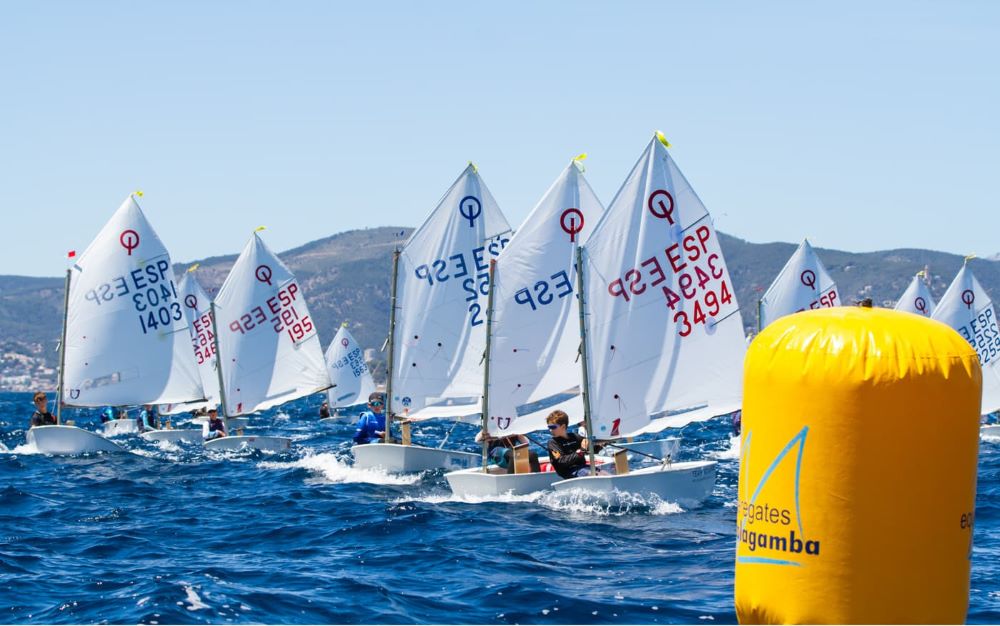 Cala Gamba reúne a 200 embarcaciones en la XVI Setmana de Vela