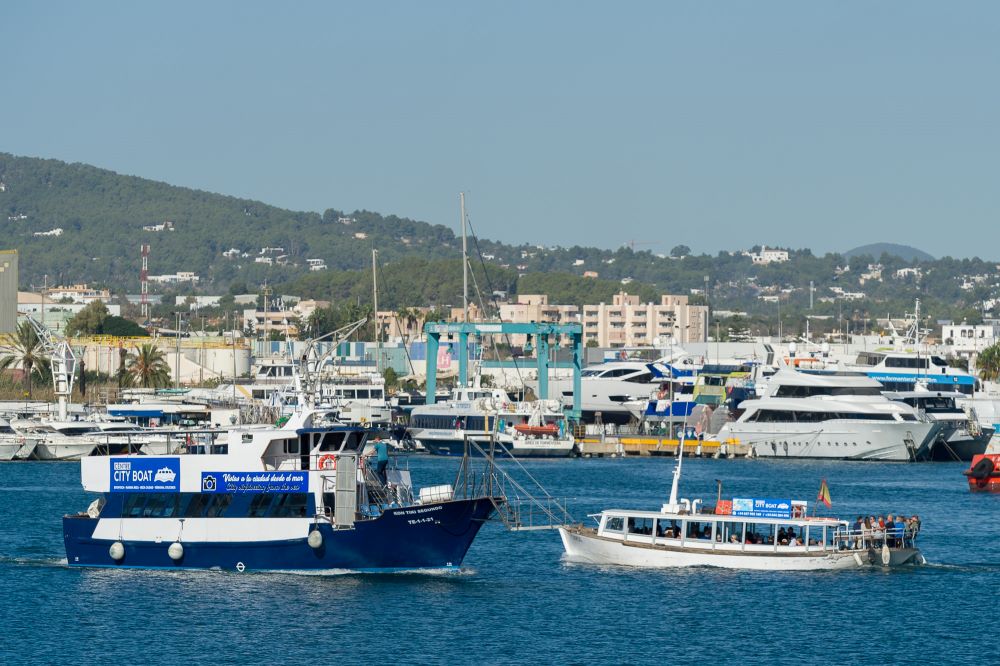 Sale a concurso por 15 años el bus náutico del puerto de Ibiza