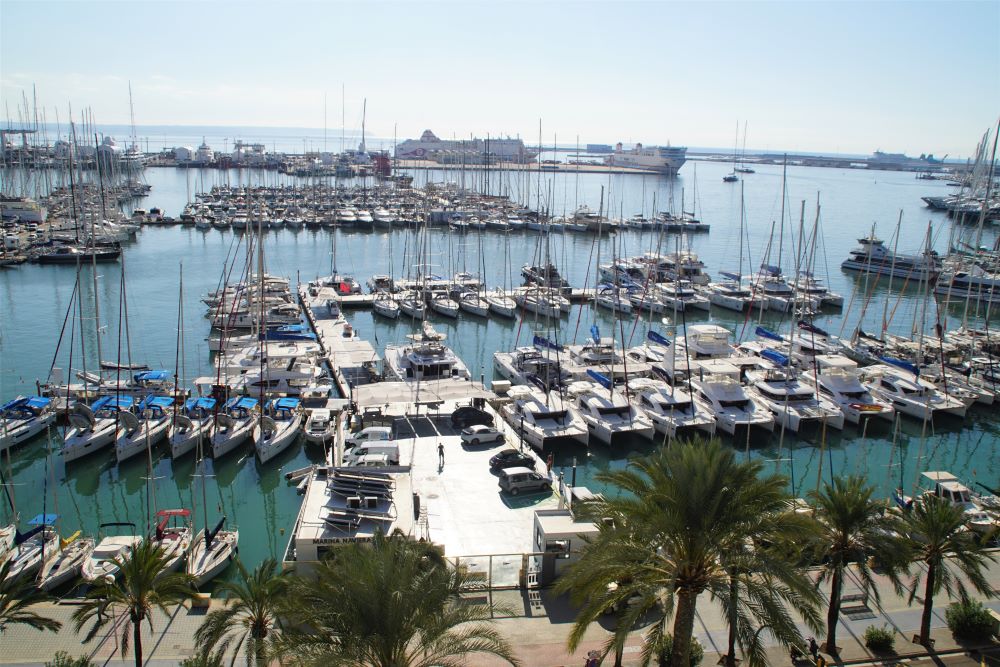 Deniegan la prórroga de concesión a Naviera Balear