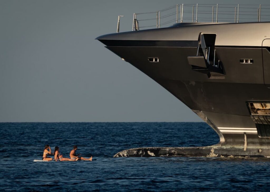 Capitanía Marítima impone 200.000 euros de garantía al Attila por desobediencia