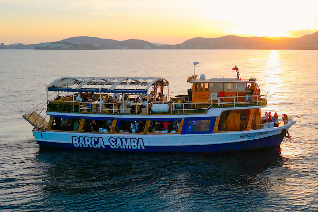 Barca Samba: “Una party boat no tiene por qué ser sinónimo de turismo de excesos”