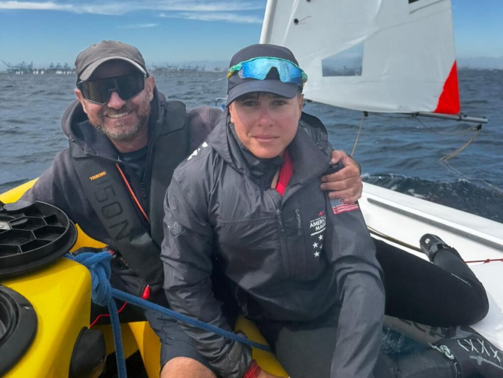 Nikko Palou y Mónica Osha, plata y bronce sub 16 en el mundial de ILCA 4