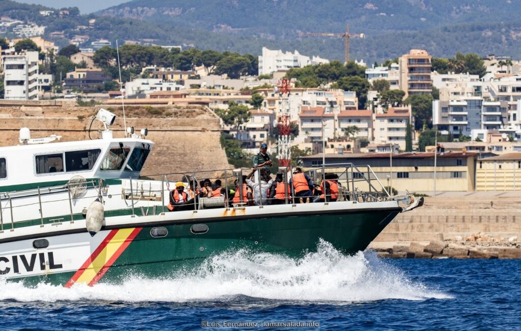 Tráfico de seres humanos: si lo de Baleares no es una ruta consolidada, que baje Dios y lo vea