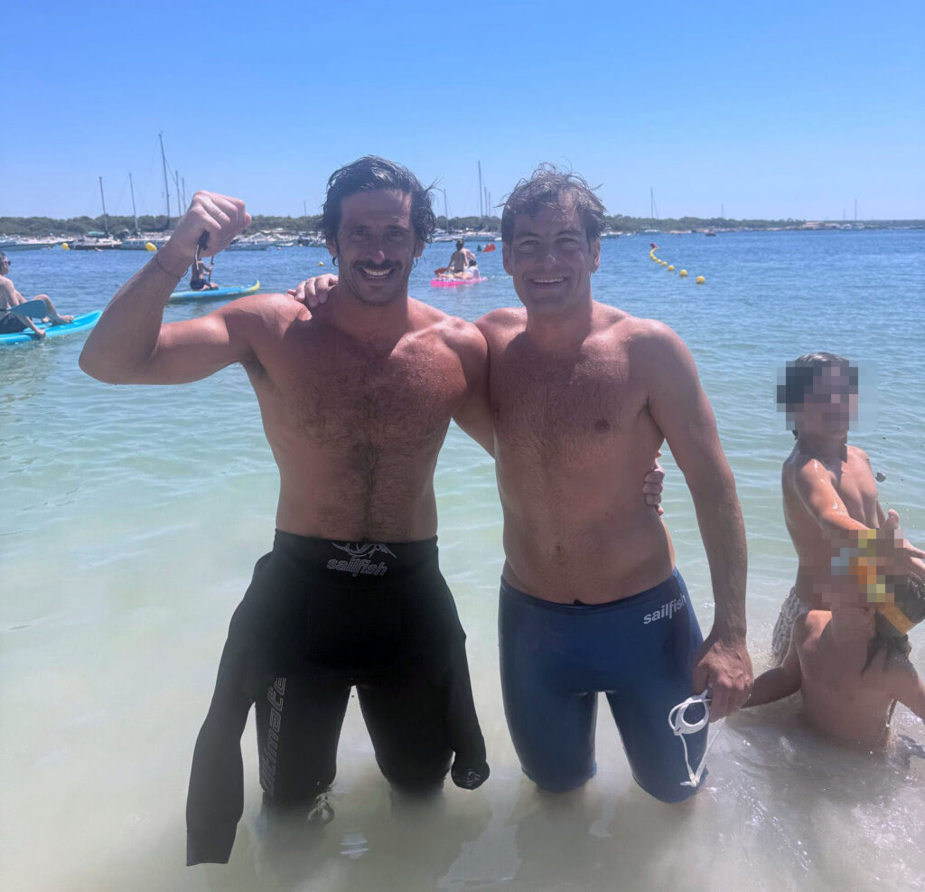 De Cabrera a Mallorca a nado con Nutella y Red Bull