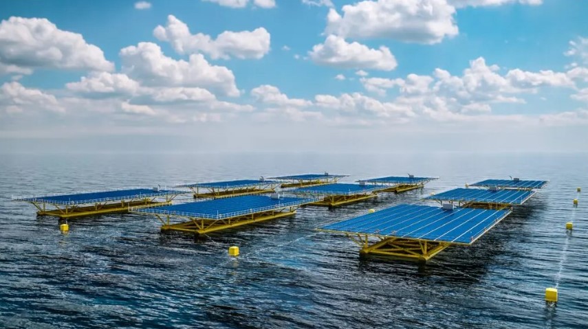 La fotovoltaica offshore se abre paso en el puerto de Valencia