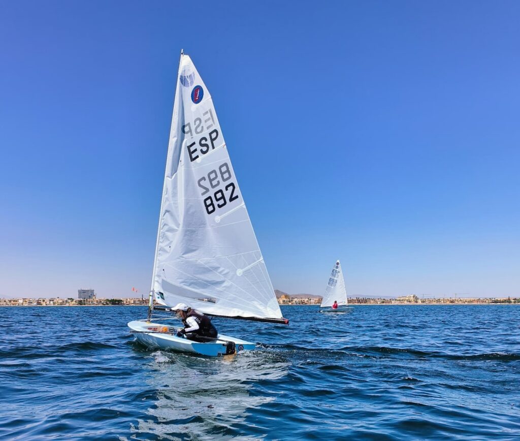 Ana Musatova revalida el título nacional de la clase Europa