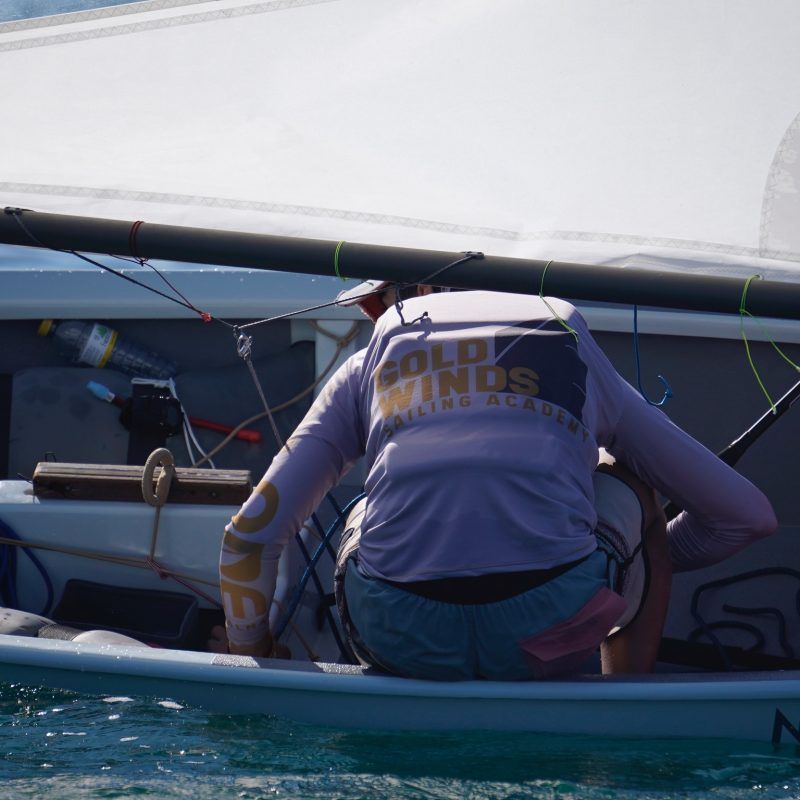 Formación y entrenamiento náutico de la mano de un trío ganador