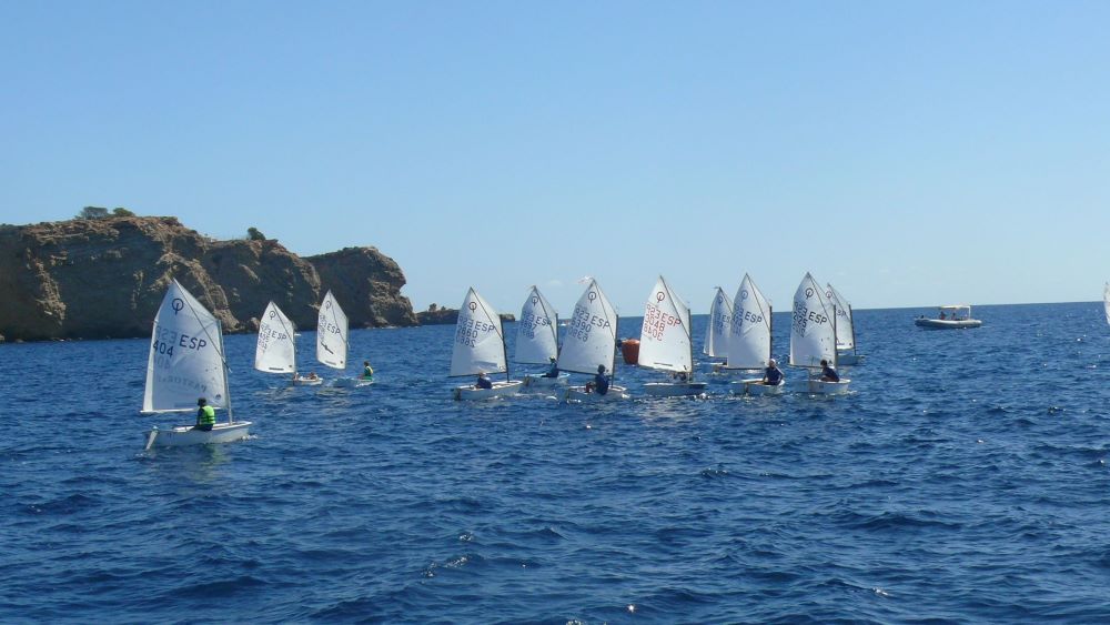 Dunia Sigiro se impone en el Trofeo Iniciación del CN Ibiza
