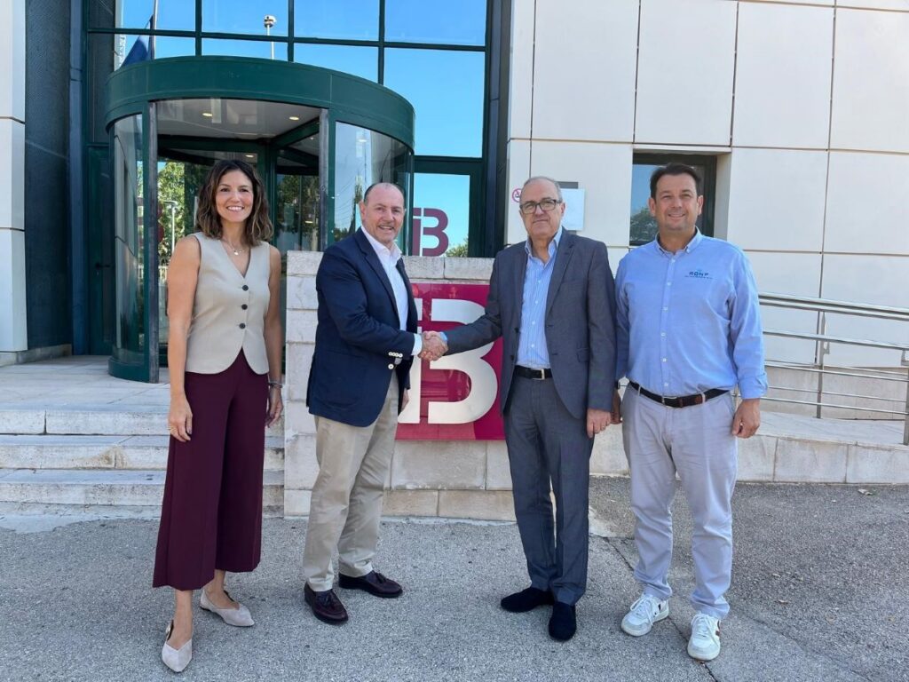 El Ciutat de Palma de Piragüismo confirma un cuadro internacional con más de 400 medallas