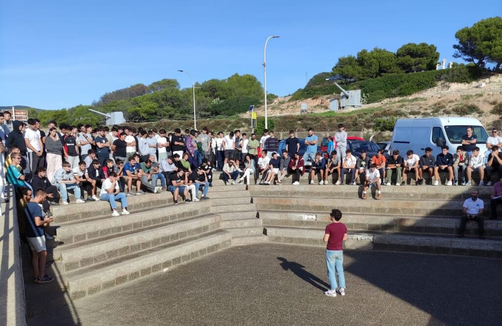 Alumnos de la Nauticopesquera rompen su silencio: “El séctor marítimo nos tiene olvidados”