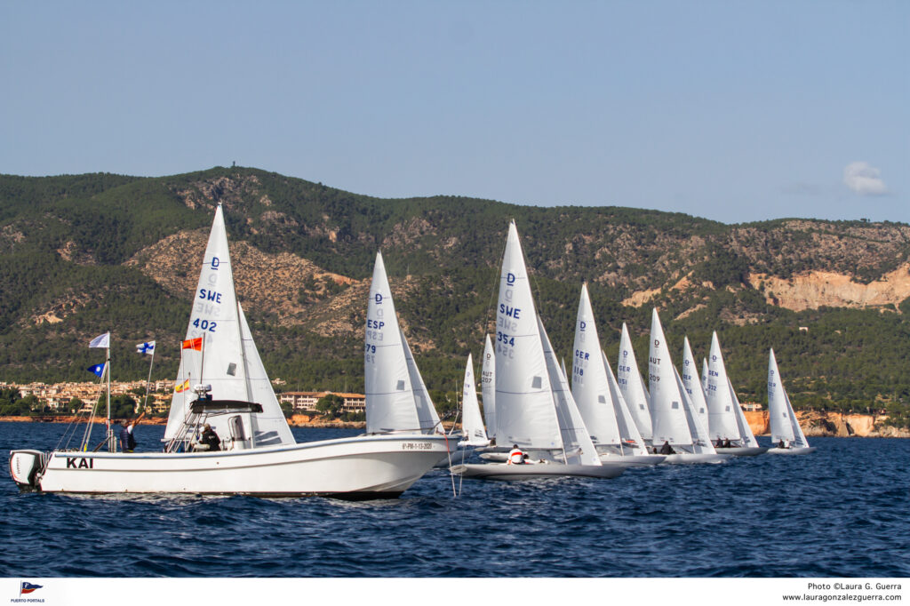 La flota regresa a Mallorca para el comienzo de la IX Puerto Portals Dragon Winter Series