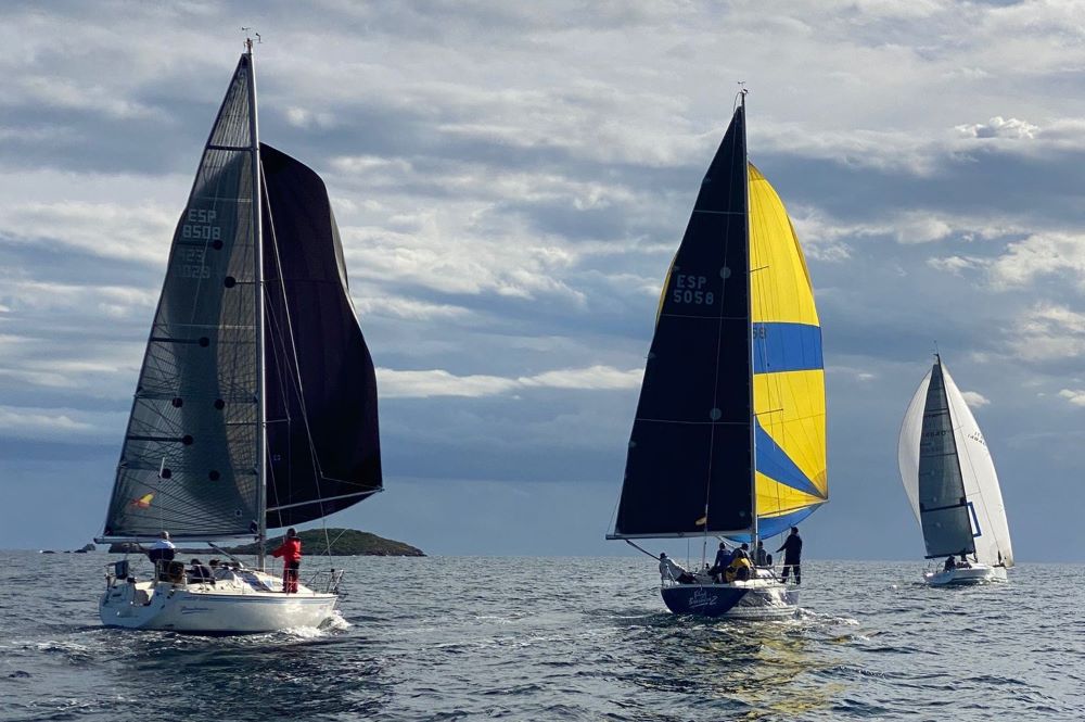 El Posidonia, de Ramón Balanzat, vence en el Trofeo Buscastell Vins