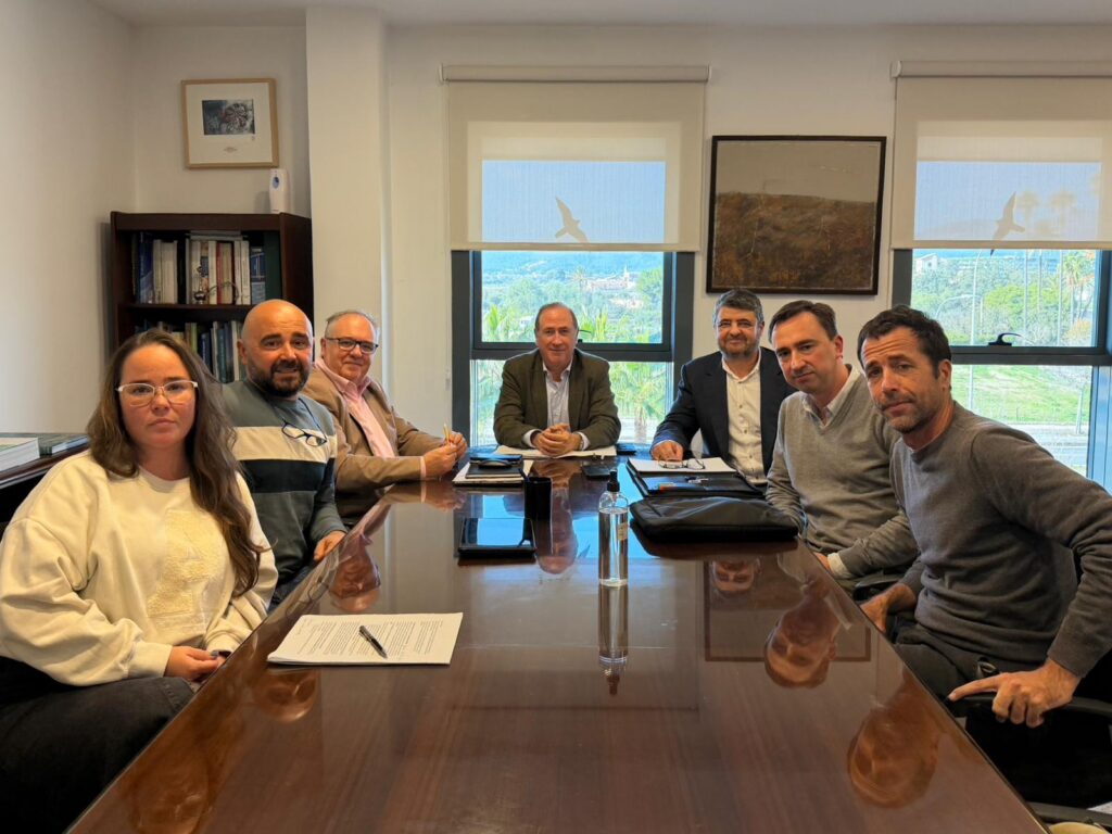 El acceso a puntos de embarque, eje de la reunión entre APANIB y el Govern