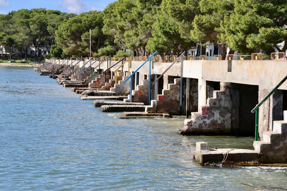 Las obras de las barracas de Portocolom se encarecen en 1,37 millones