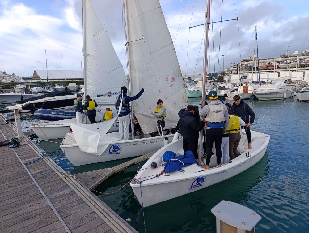 El CN Ibiza apuesta por la formación náutica
