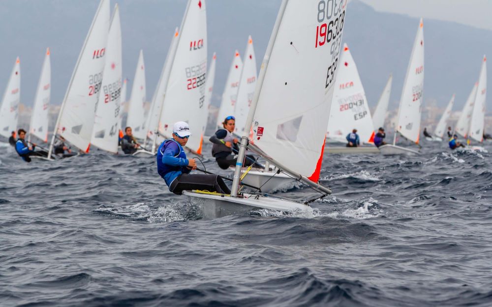 Las clases juveniles y sénior toman el relevo en la Regata Pro-Rigging