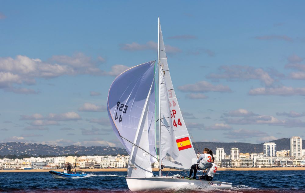 Xammar y Cardona afrontan el final del Europeo de 470 en tercera posición