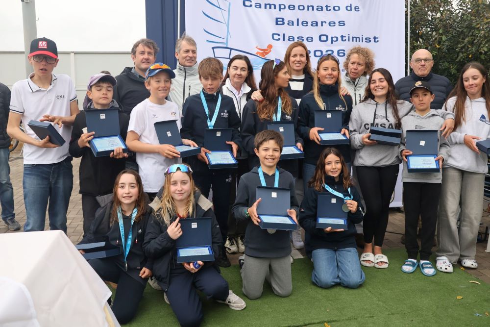 Jan Palou se proclama campeón de Baleares de Optimist
