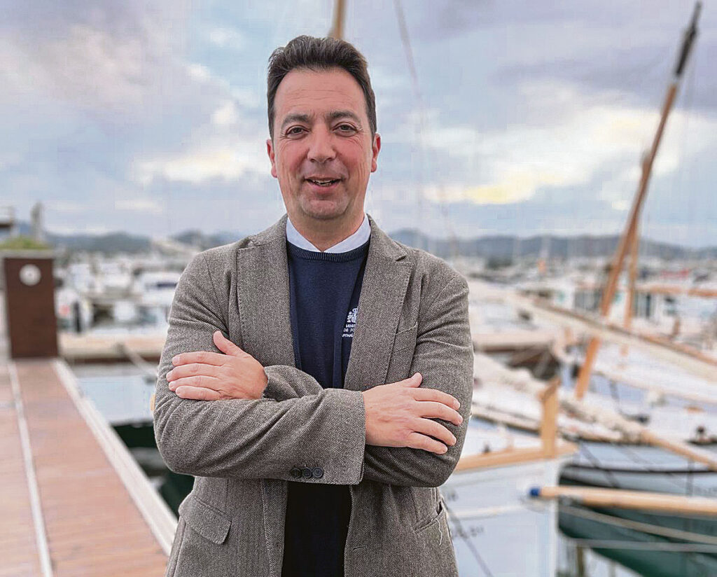 «El turismo de masas en el mar está afectando a la seguridad»